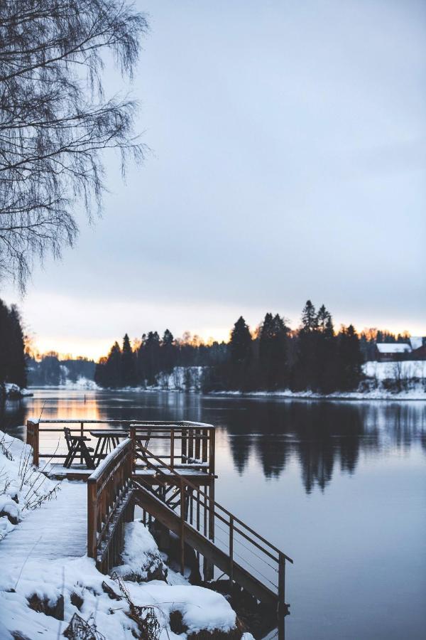 Koti - Wonderinn Riverside Arnes  Luaran gambar